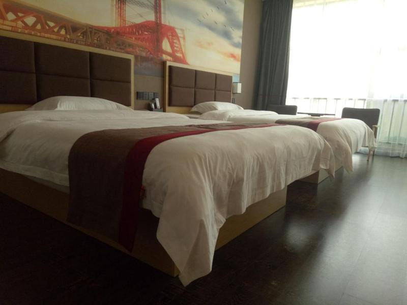 Thank Inn Plus Hotel Jiangxi Fuzhou Jinxi County Government Square Dış mekan fotoğraf